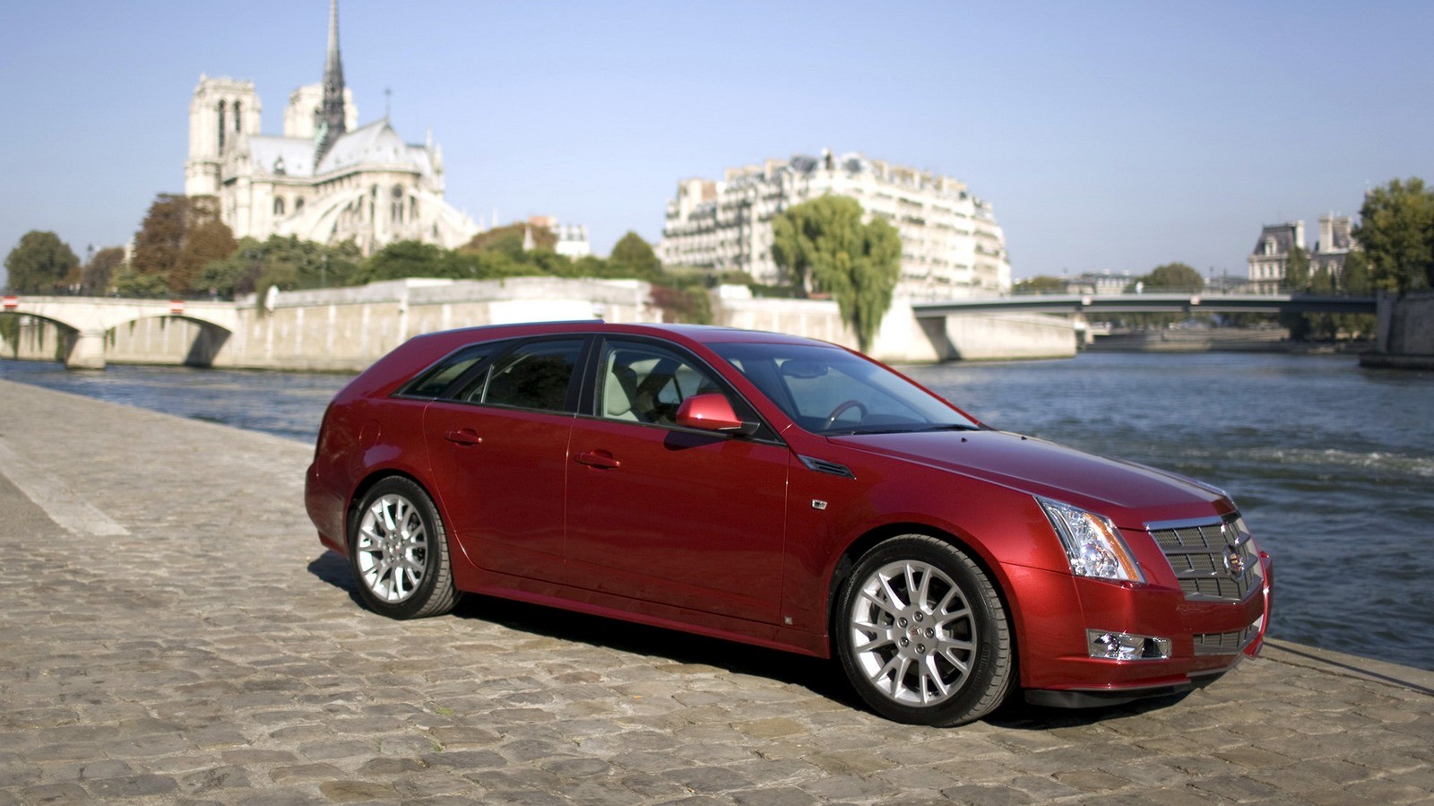 Cadillac CTS Sport Wagon Worldwide '2010–11