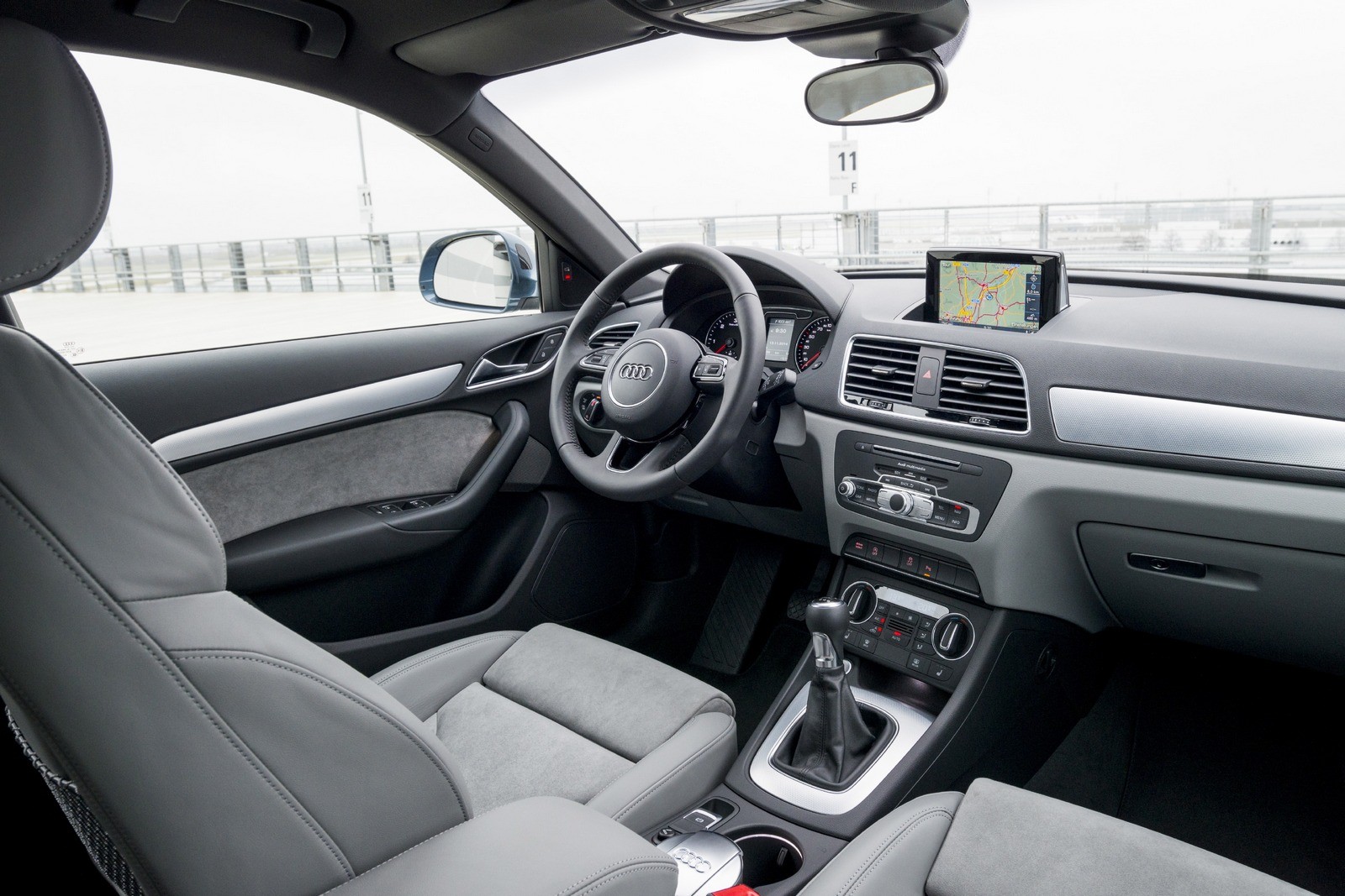 Интерьер Audi Q3 2.0 TDI '2015–н.в.