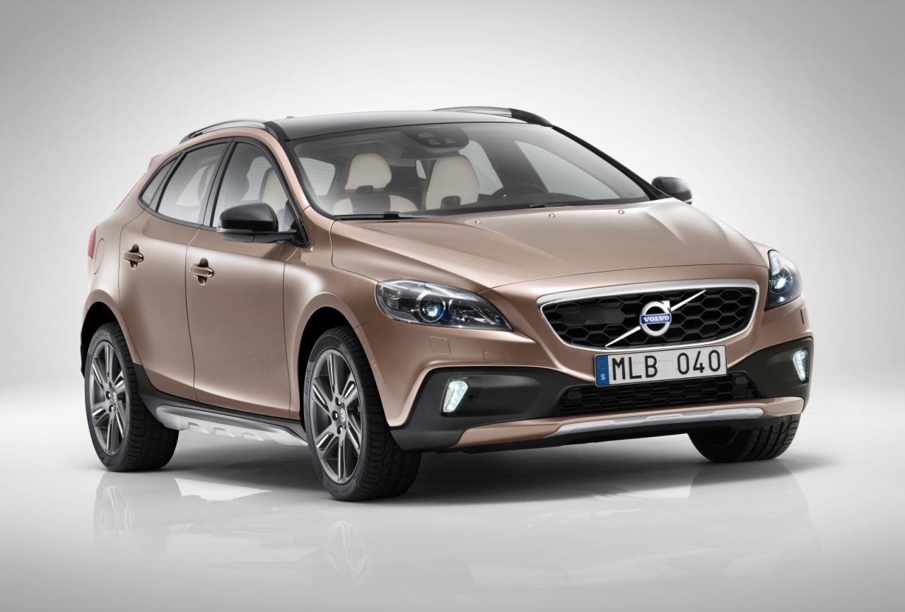 Volvo выпустит новый кроссовер XC40 - КОЛЕСА.ру – автомобильный журнал