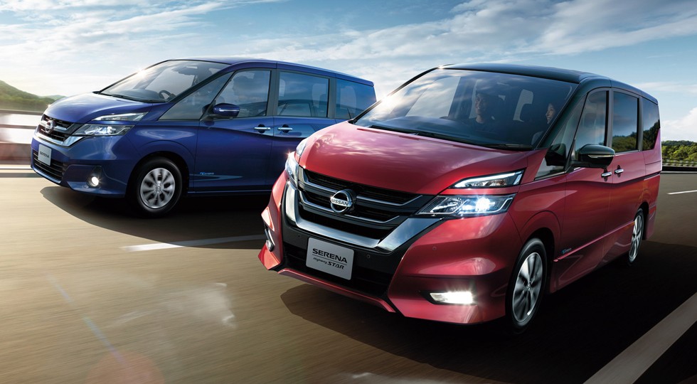 nissan_serena_3-1600x0-c-default