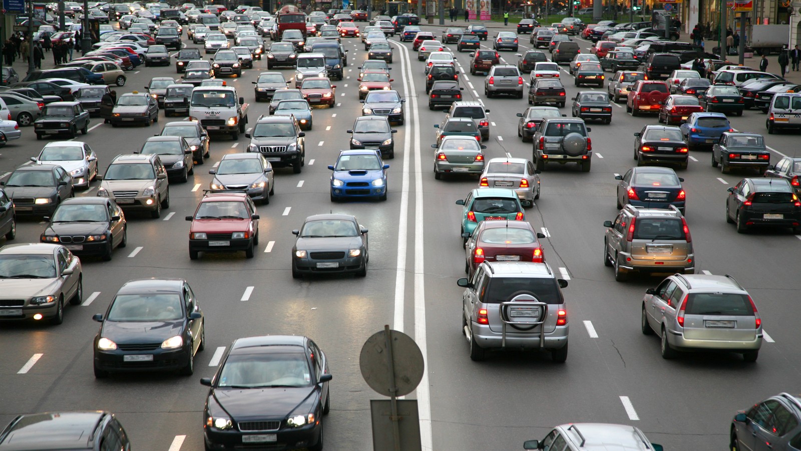many cars on road