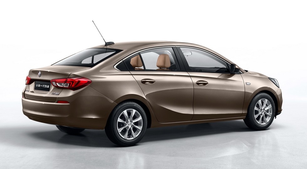 На фото: новый Buick Excelle