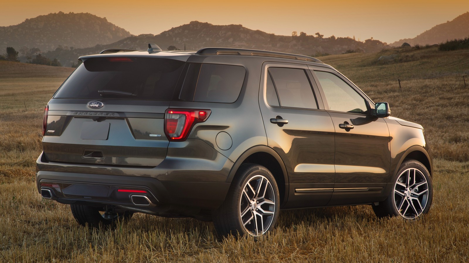 ford_explorer_sport_13