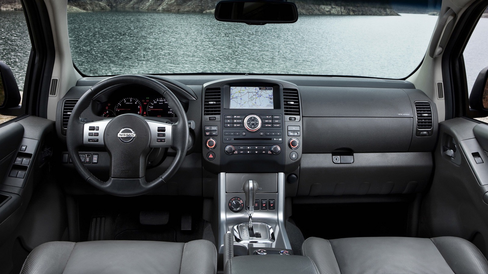 Торпедо Nissan Pathfinder (R51) '2010–14о