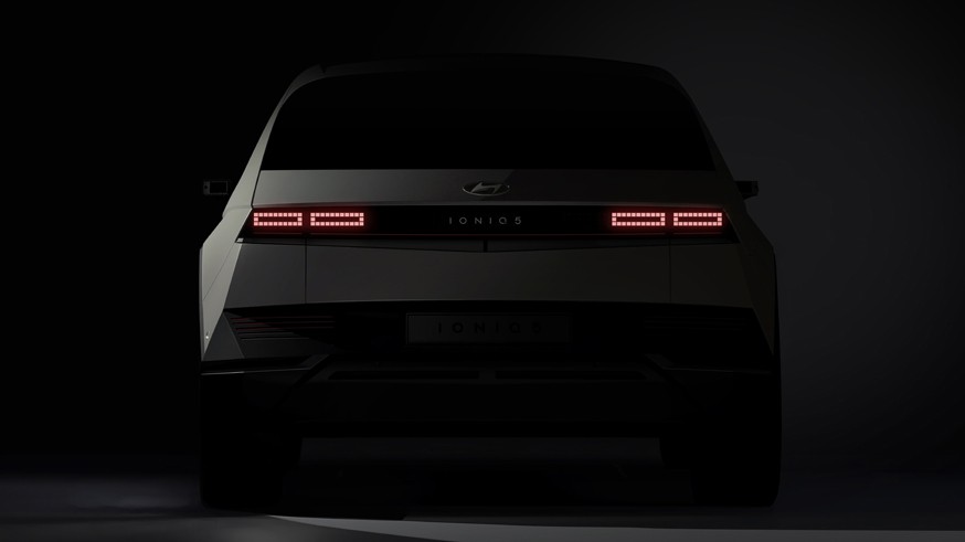 Hyundai дразнит новыми изображениями Ioniq 5 в преддверии скорой премьеры