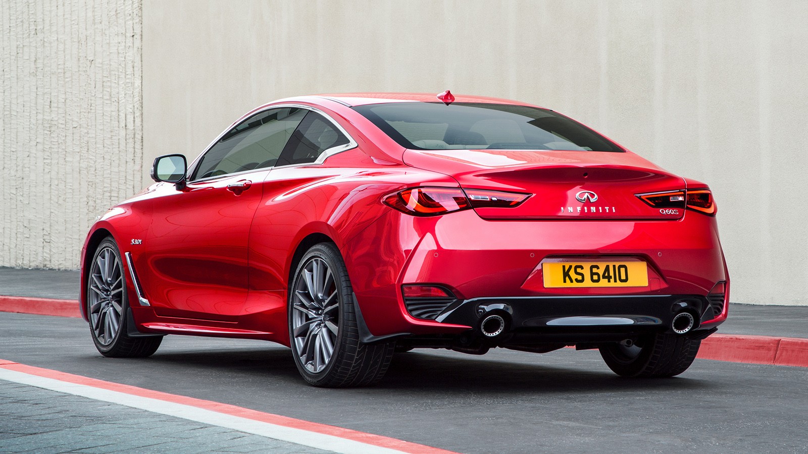 infiniti_q60_red_sport_400_7