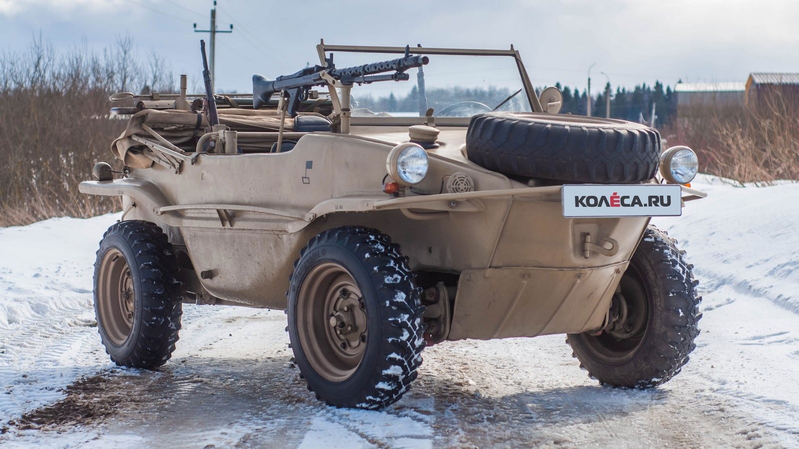Volkswagen Type 166 Schwimmwagen вид три четверти