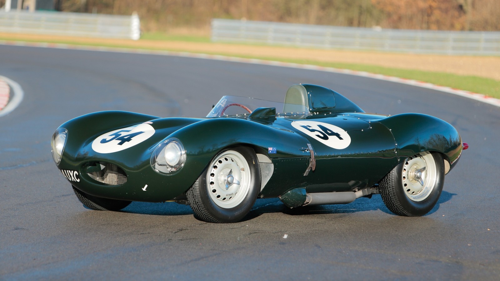 На фото: Jaguar D-Type '1955–56
