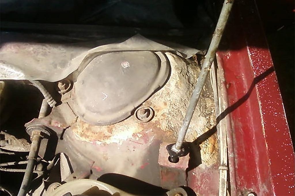 Сто на сорок один: сравниваем АЗЛК-2141 и Audi 100 C2