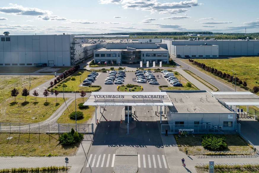 Автодилер может выкупить российский завод Volkswagen