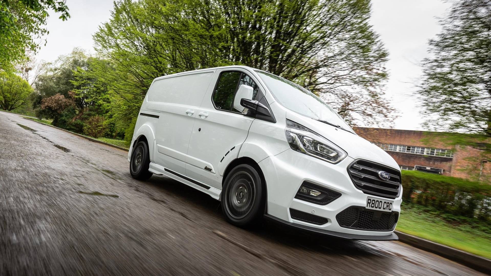 ford-ms-rt-transit-custom-4