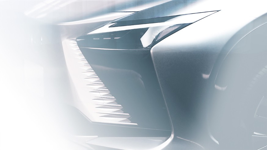 У Lexus будет ещё один полноприводный кроссовер: RZ засветился на тизерах