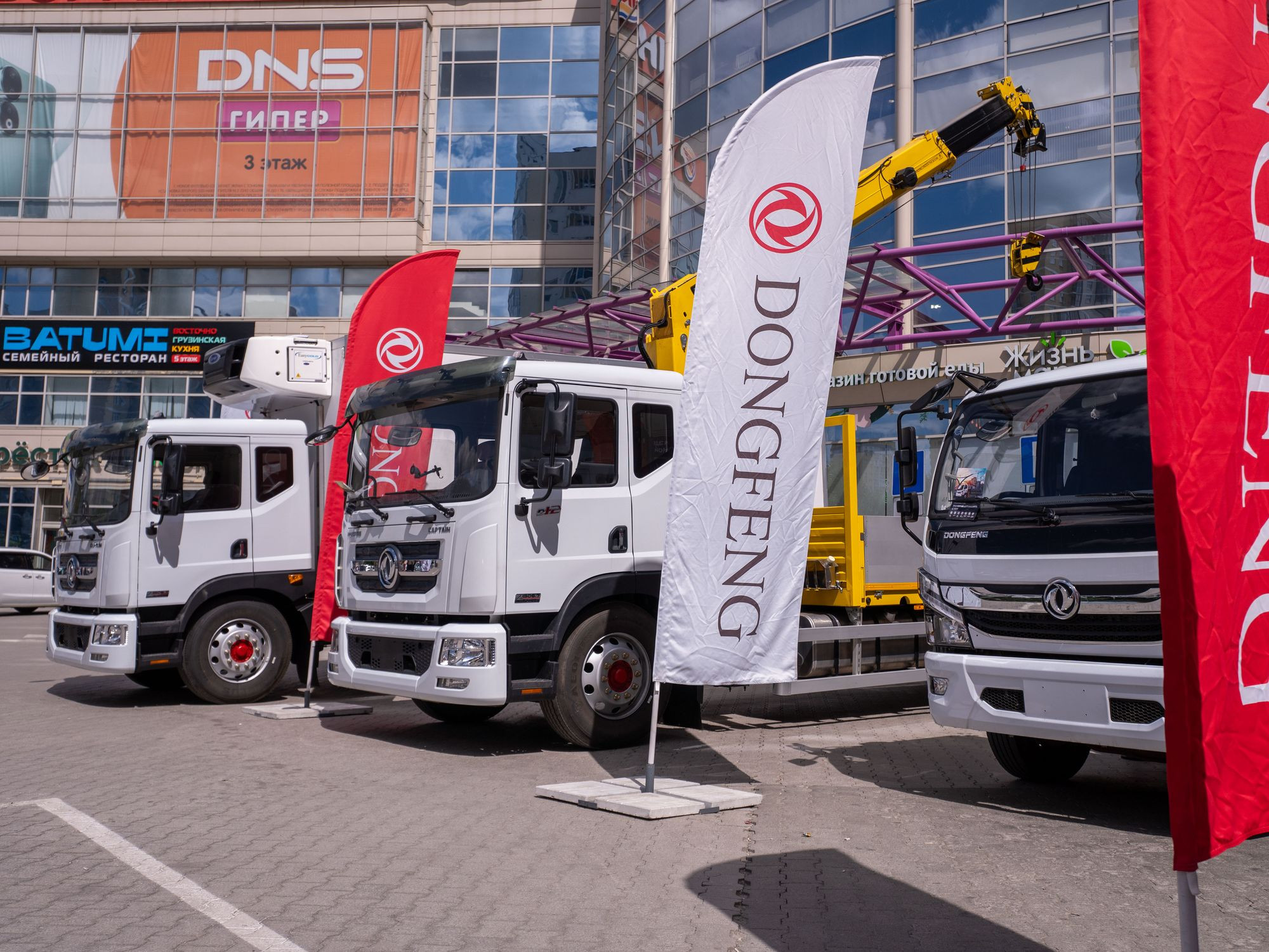 Автопробег среднетоннажных грузовиков DONGFENG на Урале! - КОЛЕСА.ру –  автомобильный журнал