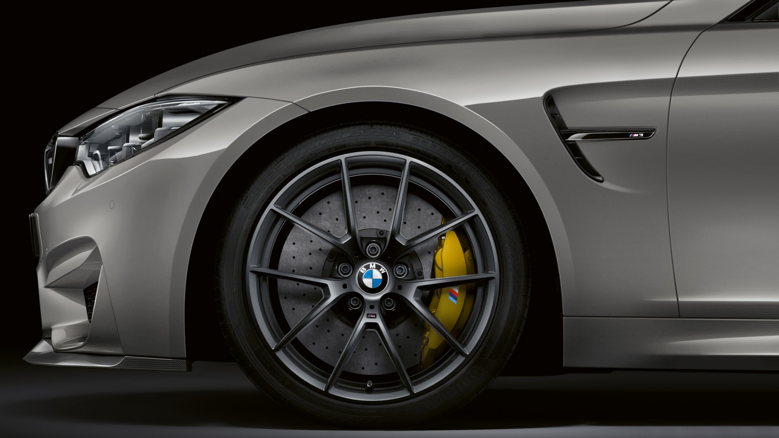 BMW M3 CS