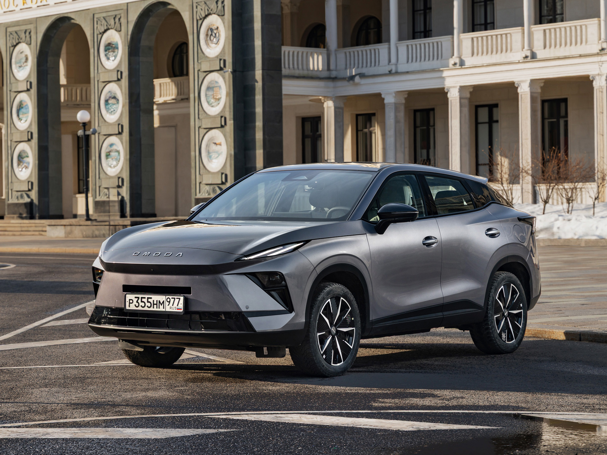 Продажи Omoda C5 и Jaecoo J6 набирают обороты