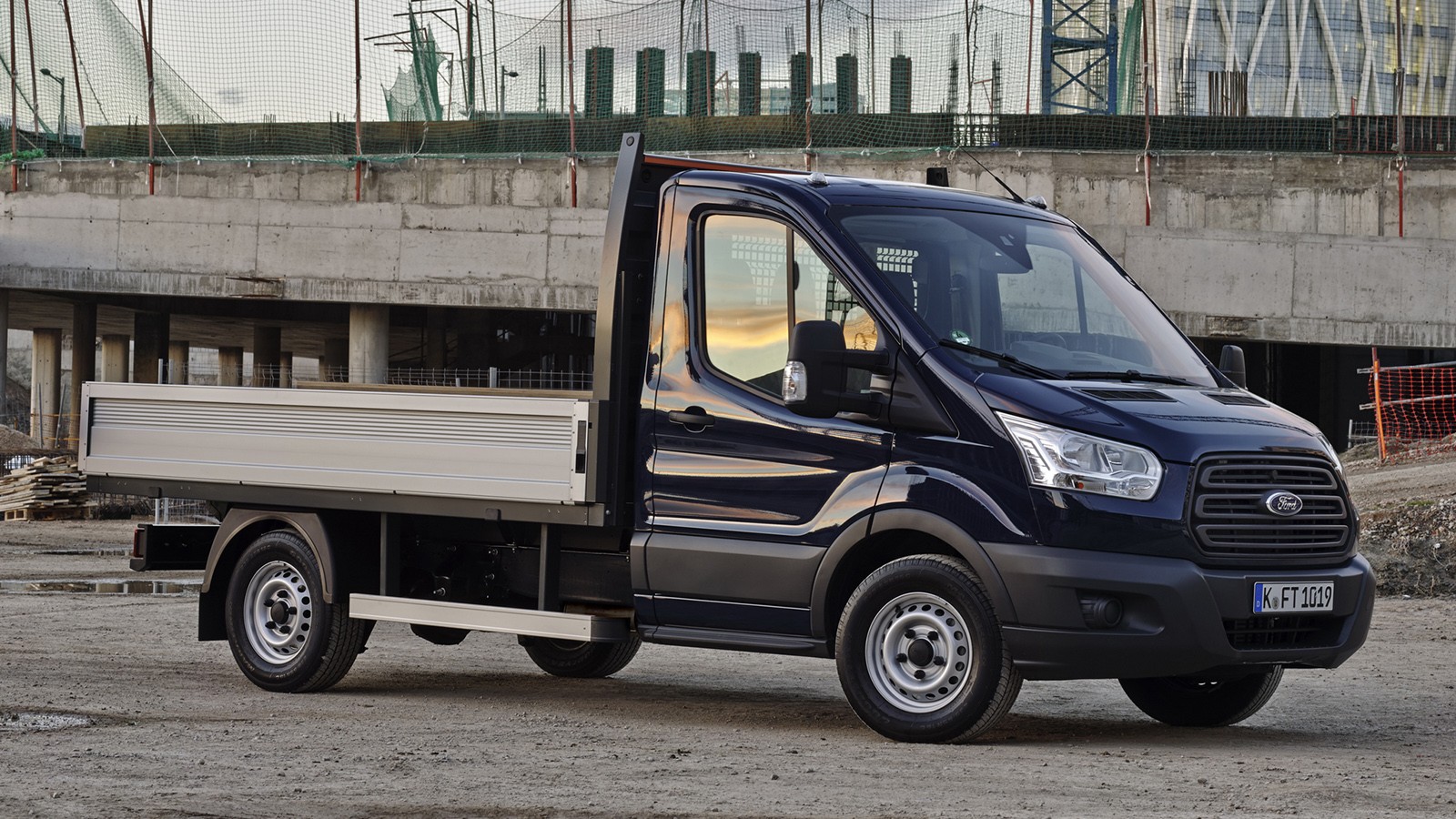 ford_transit_chassis_cab_3