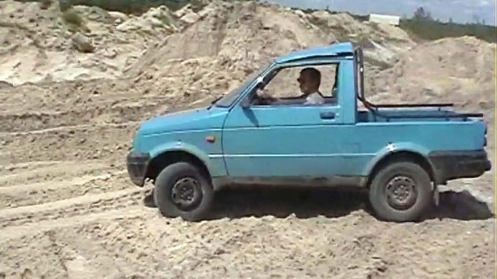 К серийному производству готовили и пикап