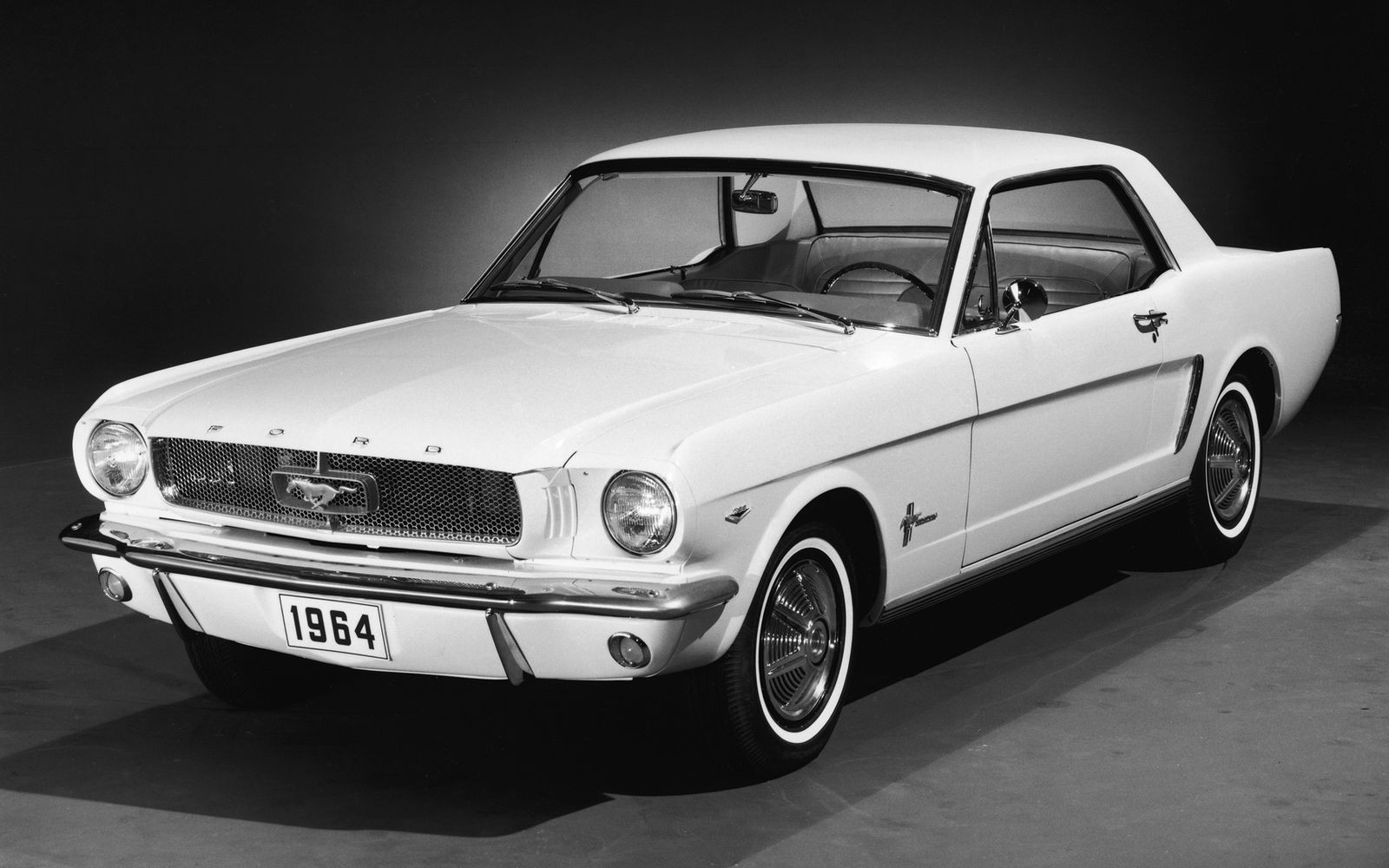 Ford Mustang первого поколения