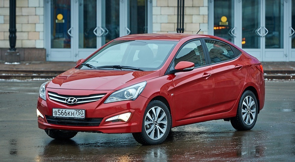 На фото: Hyundai Solaris