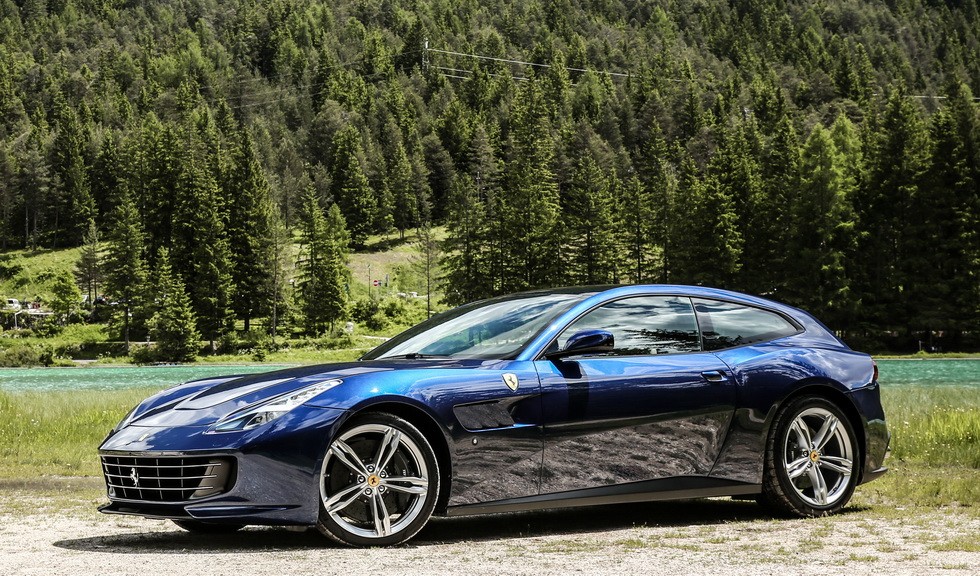 Ferrari GTC4Lusso