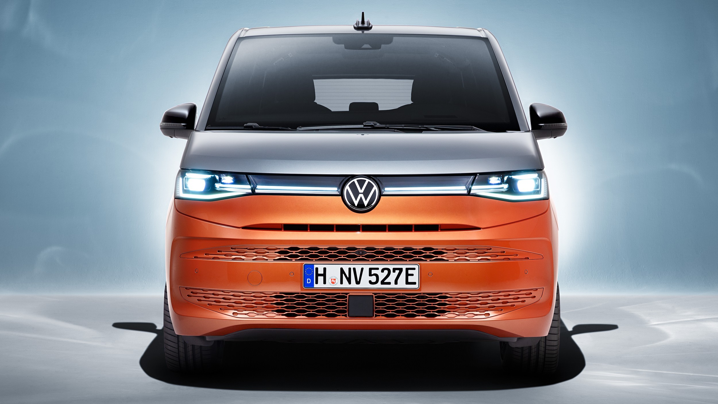 Не преемник, а дополнение: Volkswagen T7 будет доступен только в пассажирском исполнении