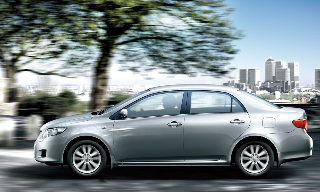 5 причин покупать и не покупать Toyota Corolla X (E140/E150)
