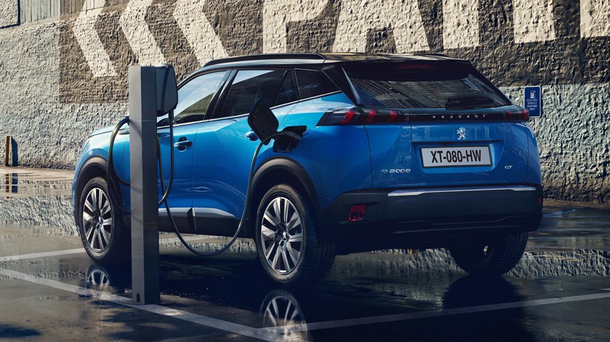 Тяга к электричеству: Peugeot перейдёт на «зелёные» автомобили к 2030 году