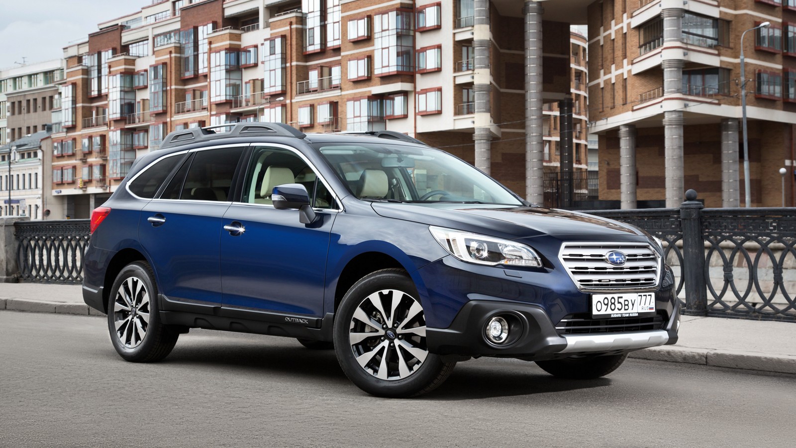 На фото: Subaru Outback