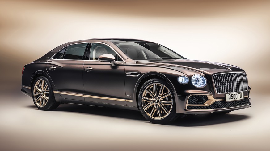 Ещё один гибридный Bentley Flying Spur: у новой версии салон богаче