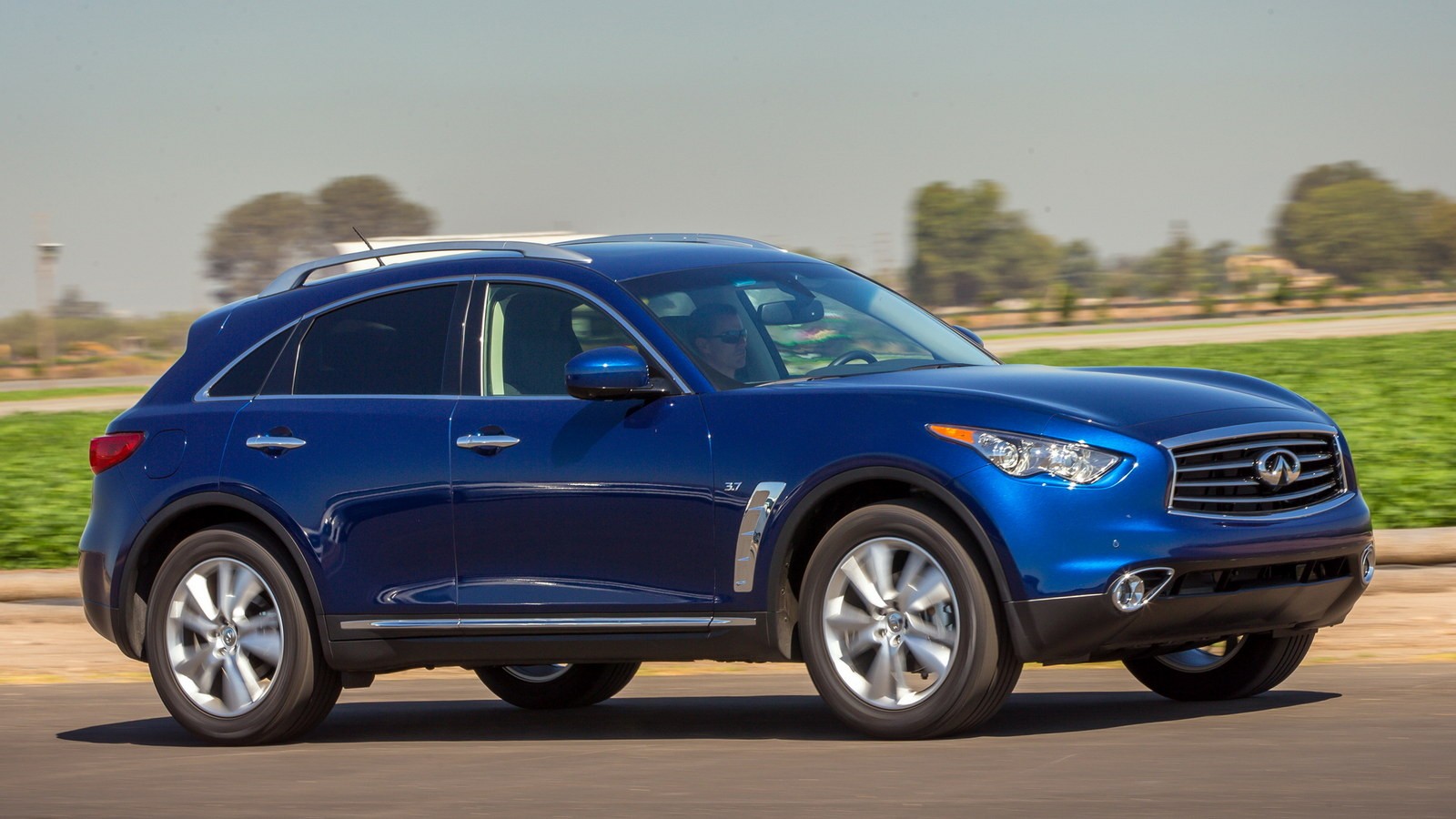 Infiniti QX70