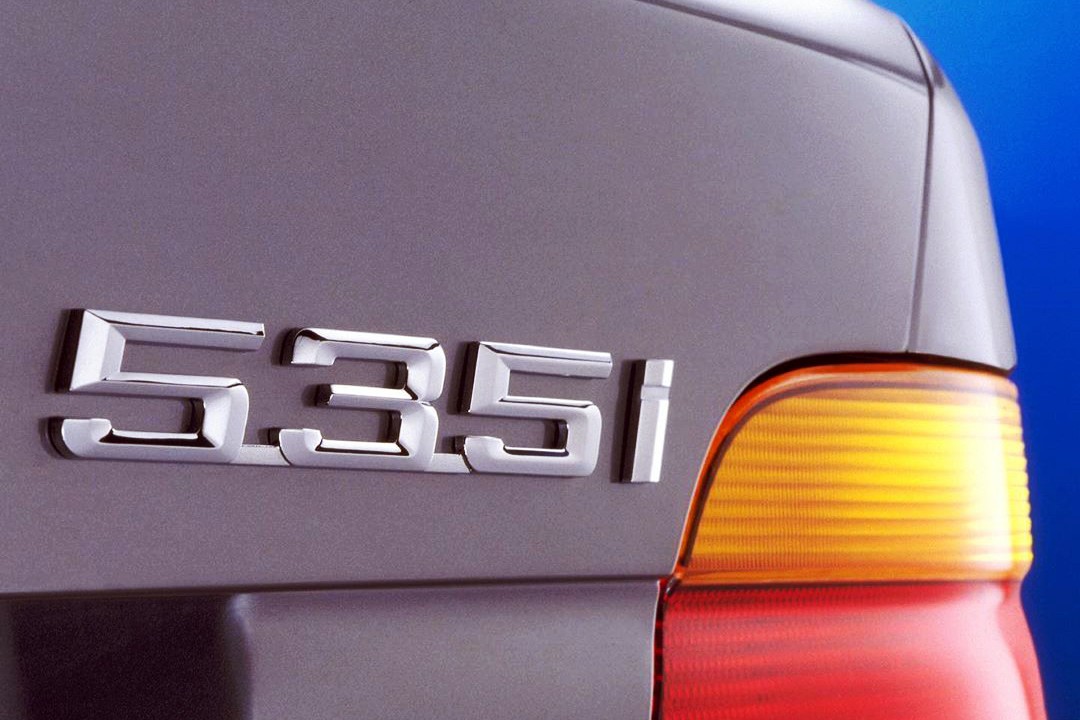 Ангельские глазки, российская сборка и заводская броня: мифы и факты о BMW 5 series E39
