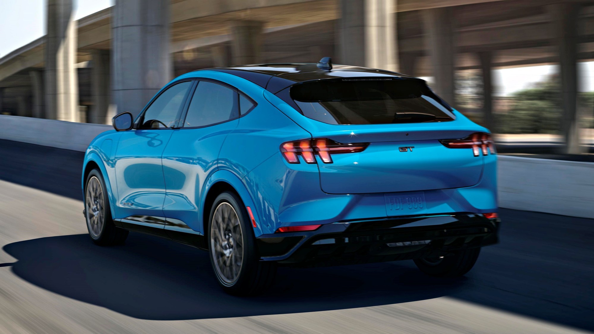 Ford Mustang SUV 2021