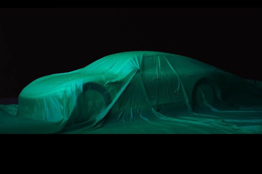 Mercedes-Benz готовится к скорой премьере: новый тизер EQXX