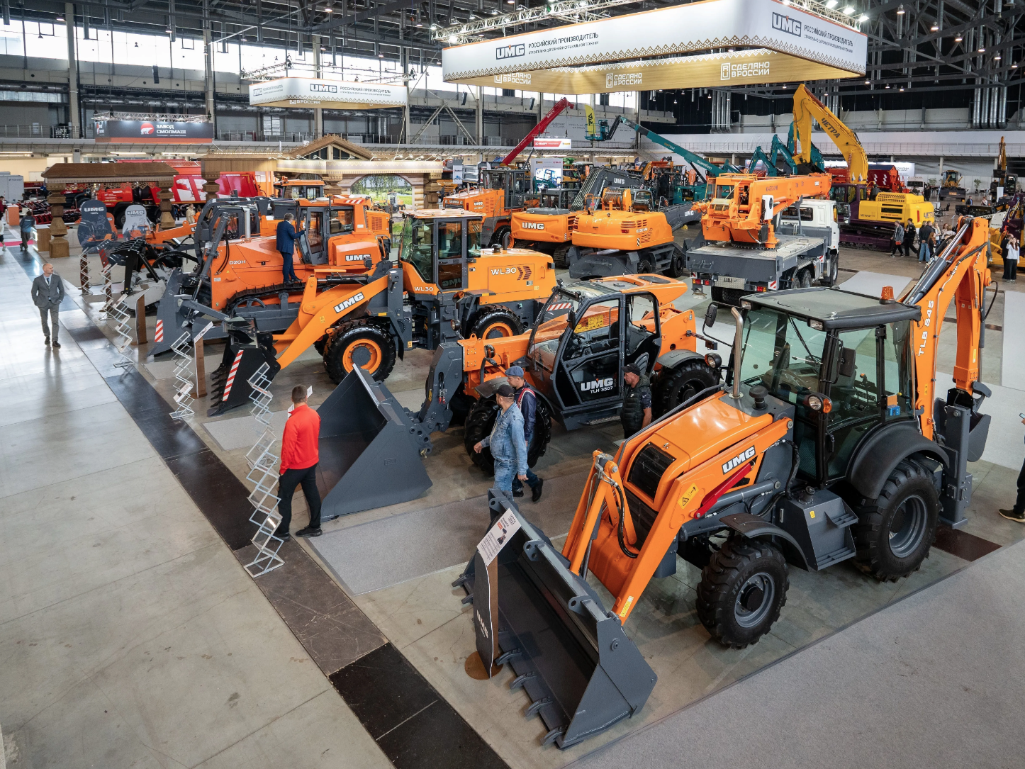 В Екатеринбурге прошла Выставка специальной и коммерческой техники «А8 машины России»