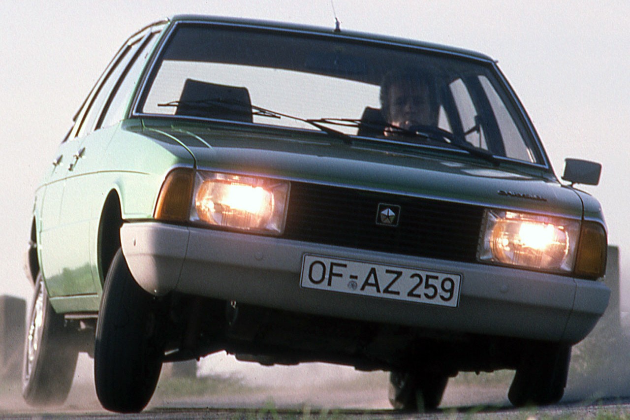 Сто на сорок один: сравниваем АЗЛК-2141 и Audi 100 C2