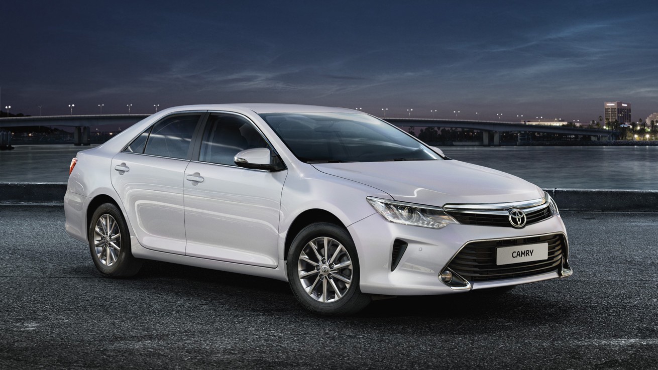 На фото: Toyota Camry