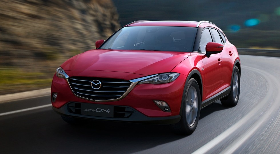 На фото: актуальная версия Mazda CX-4