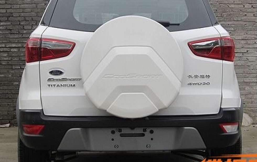 На фото: обновленный Ford EcoSport для Китая