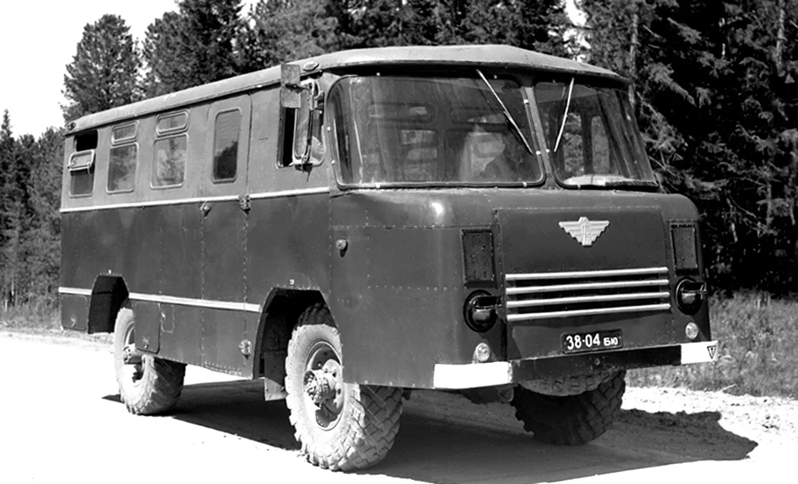 Советская армия автобусы. ГАЗ-66 АС-38. ГАЗ 38ас. Автобус АС-38 на базе ГАЗ-66. ПАЗ на базе ГАЗ 66.
