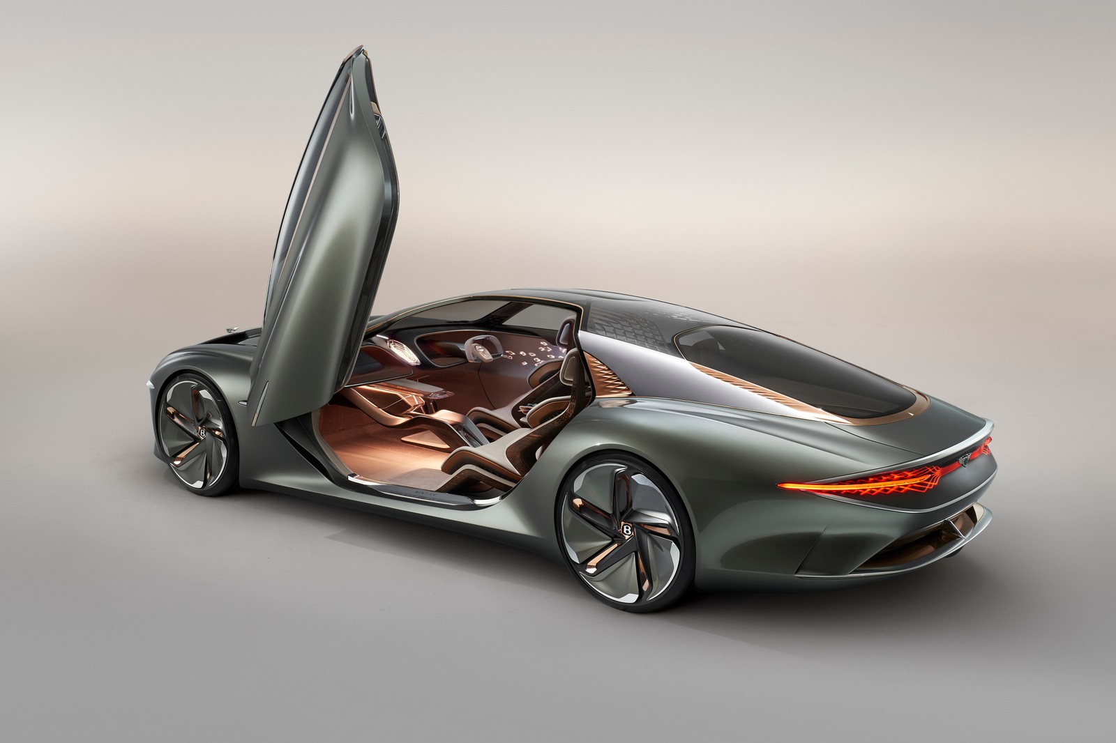 Bentley EXP 100 GT (1)