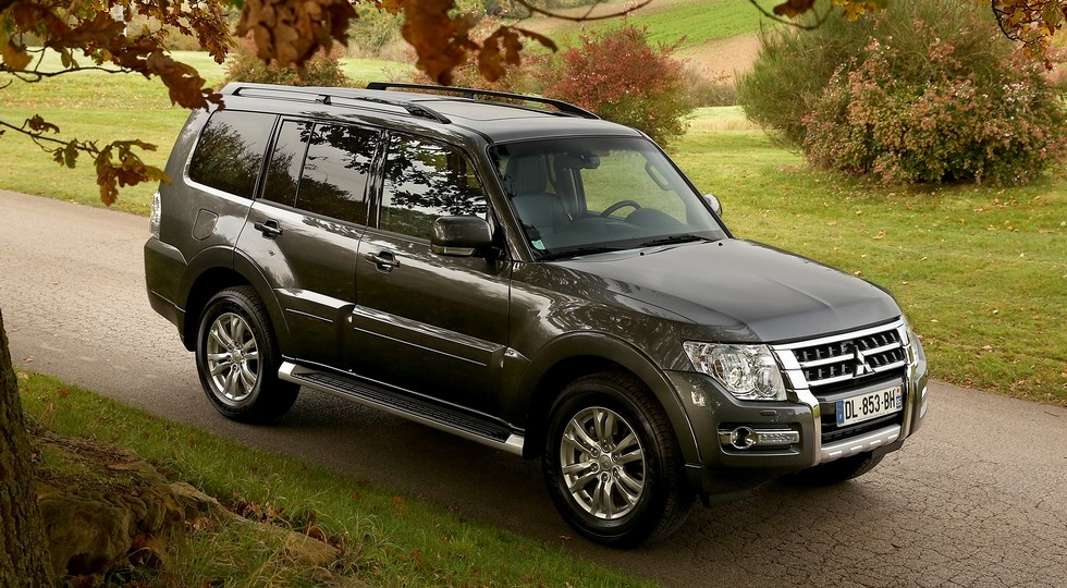 На фото: Mitsubishi Pajero
