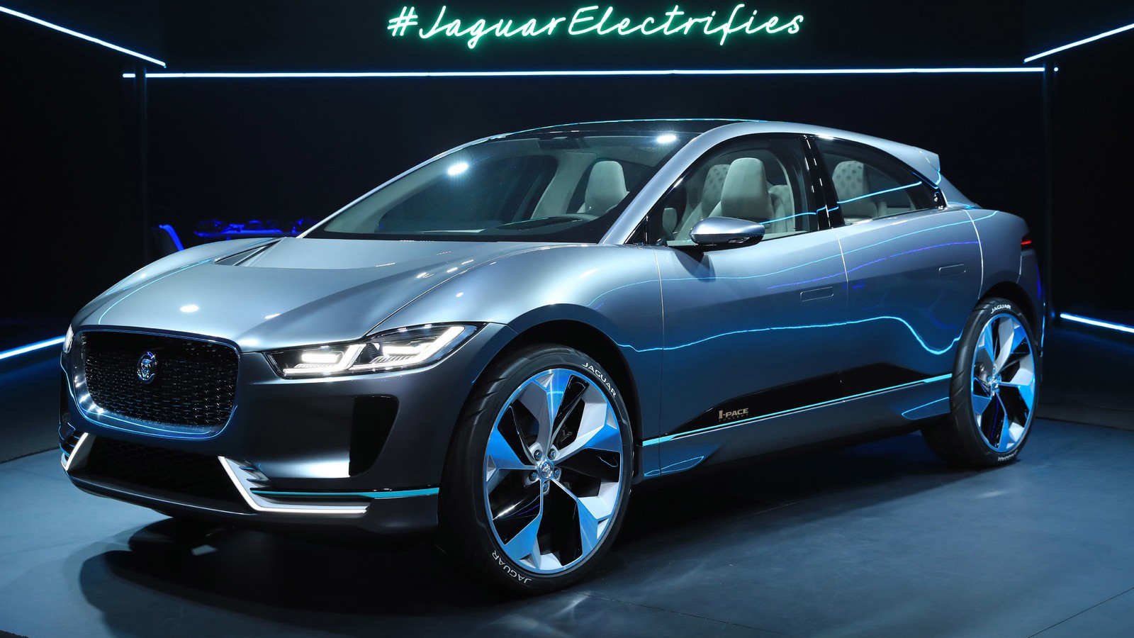 Jaguar i pace фото