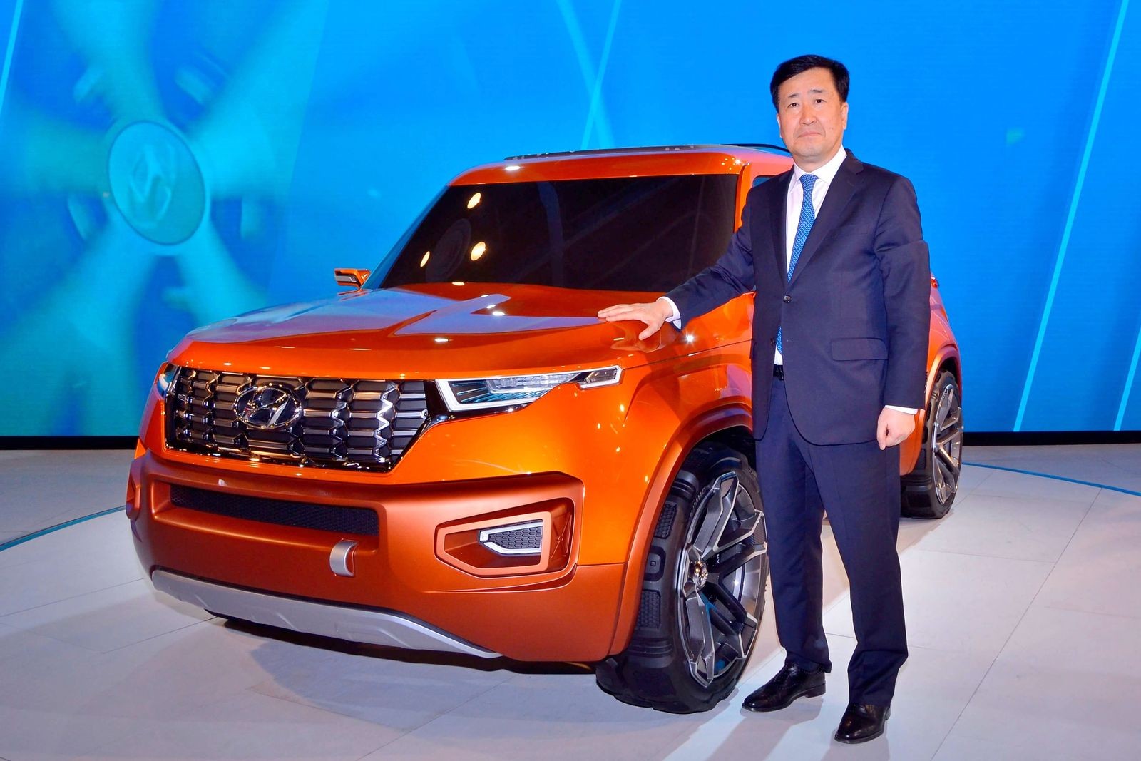 Hyundai Carlino