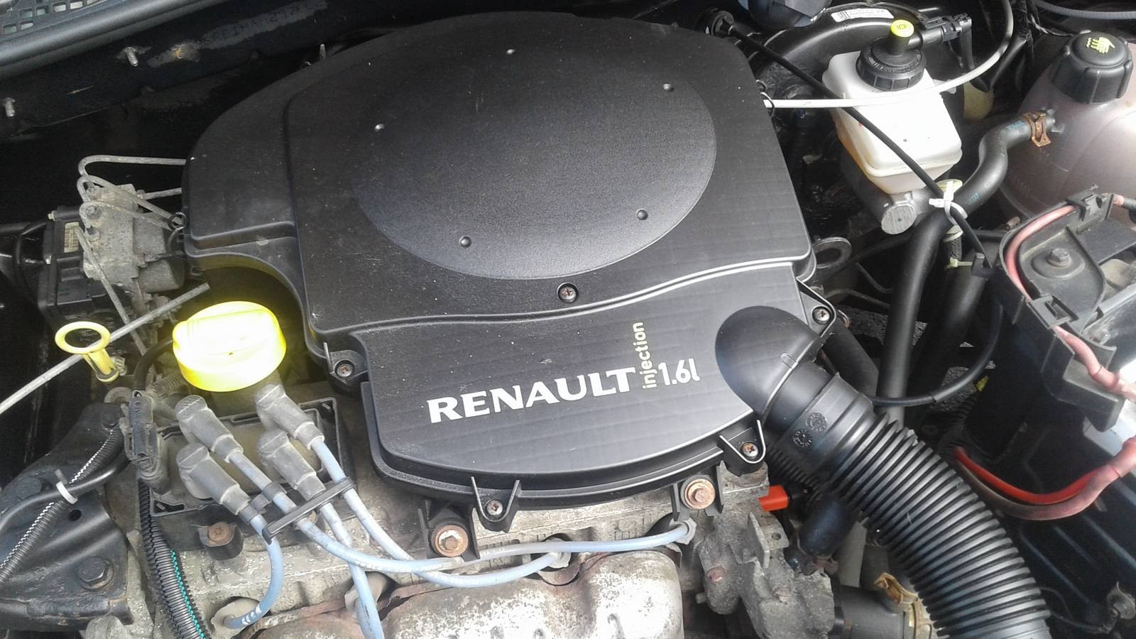 А счастье было так возможно: покупаем Renault Sandero I за 400 тысяч