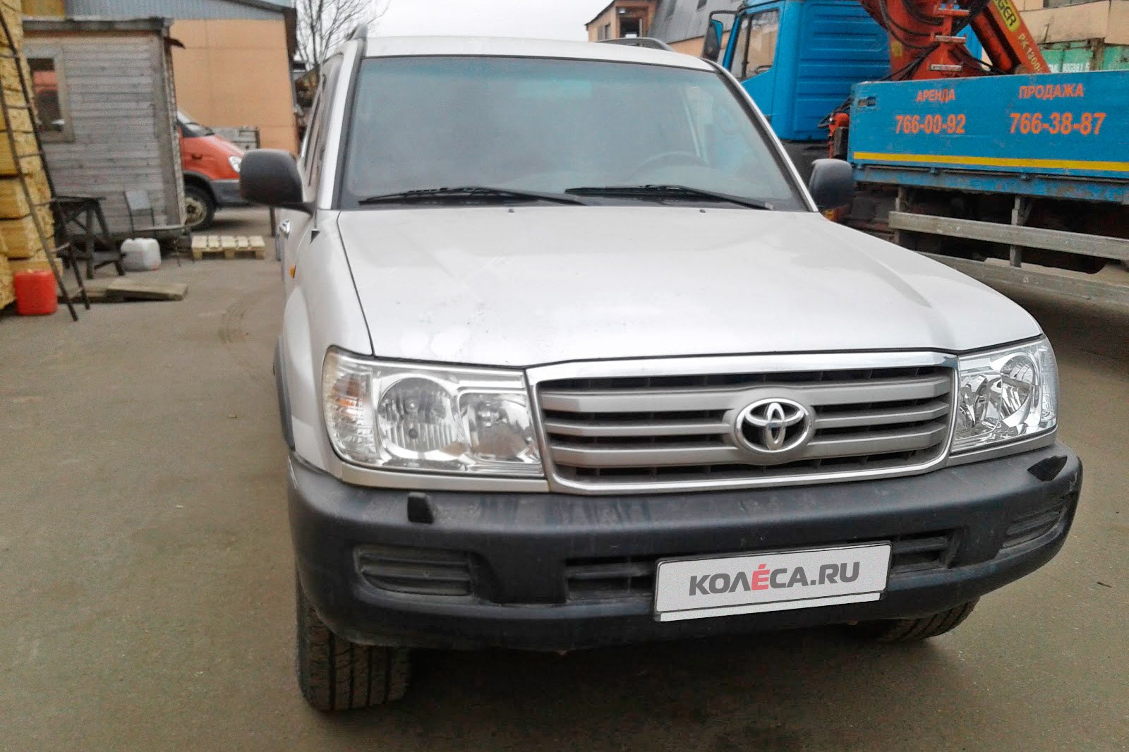 toyota land cruiser 100