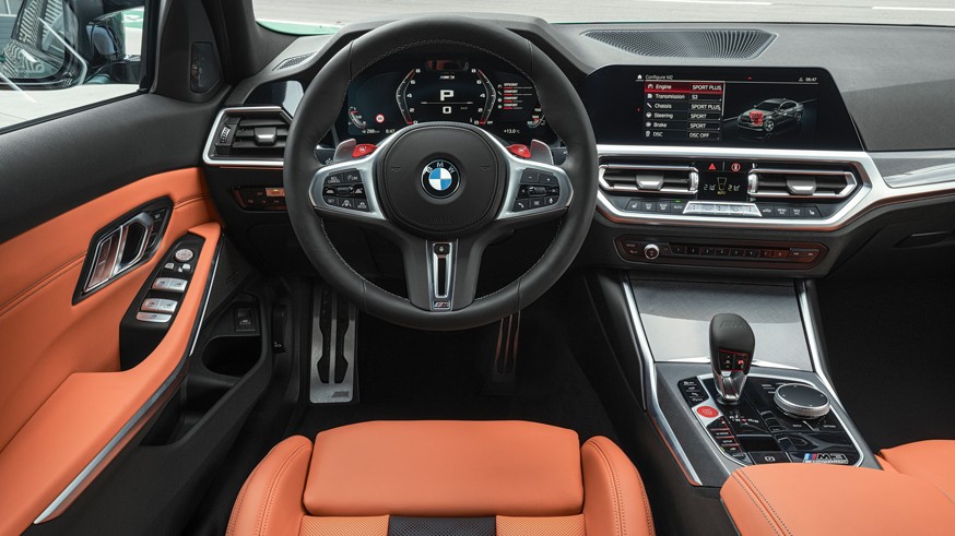 Баварские спорткары: BMW показал седан M3 и купе M4. Новинки приедут в Россию в апреле