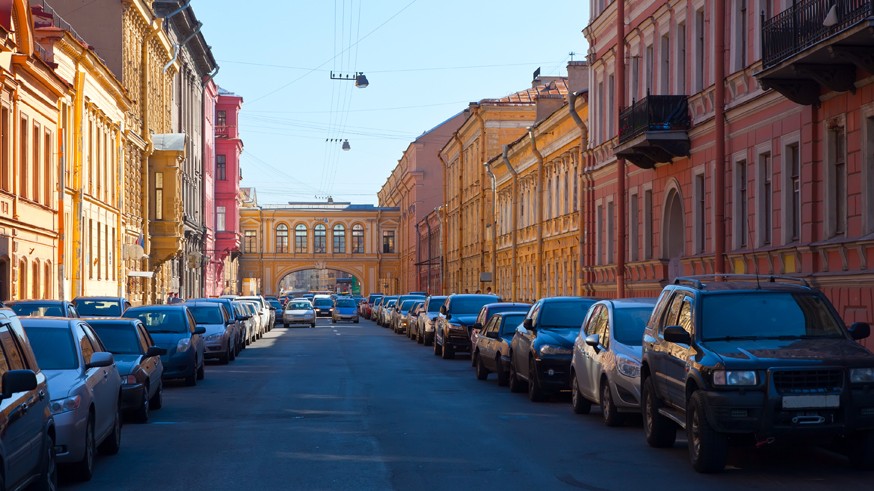 Минтранс хочет сократить количество бесплатных парковок в регионах РФ