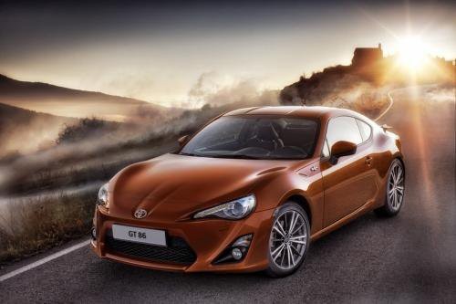 Subaru тормозит строительство спортивного седана Toyota GT 86