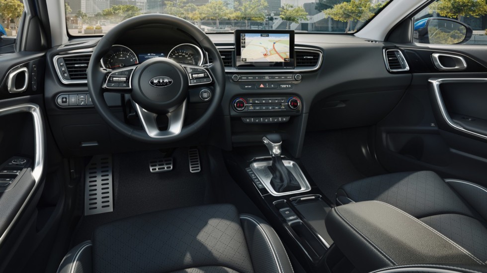 Новый хэтчбек Kia Ceed