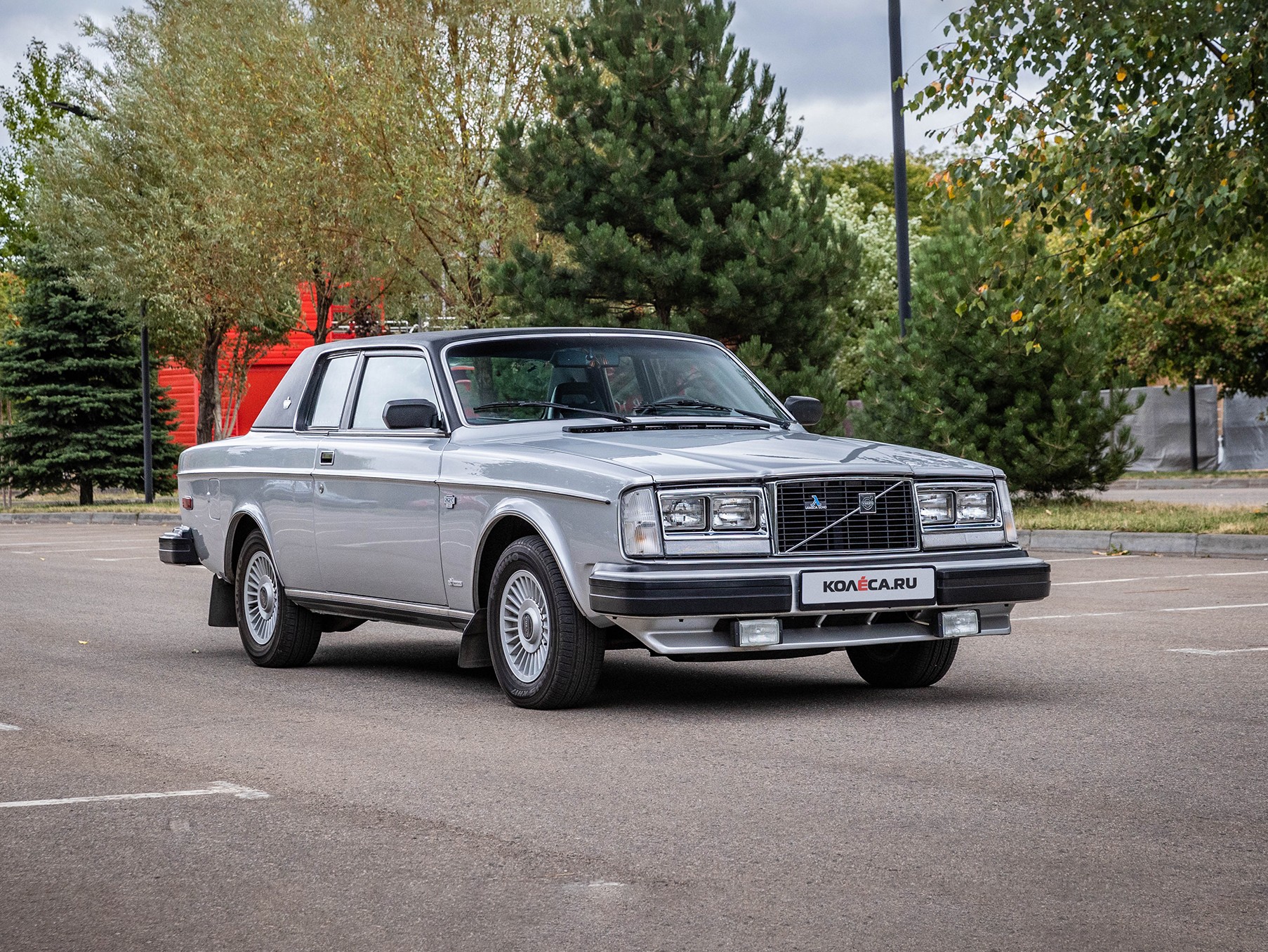 Italiano vero шведского происхождения: опыт владения Volvo 262С 1979 года